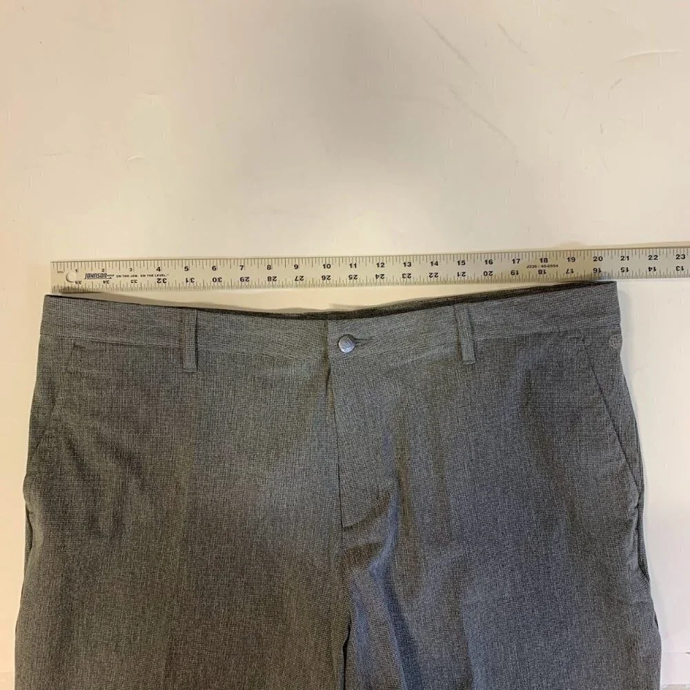 Adidas Men's Crosshatch Golf Stretch Outdoor‎ 9 Inch Inseam Shorts Size 42 NWT